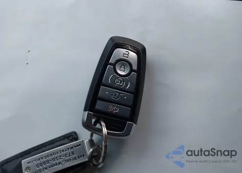 2020 Ford Expedition Limited from USA, damaged, VIN 1FMJU2AT3LEA35731